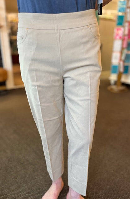 Women's Pull-On Crop Pants