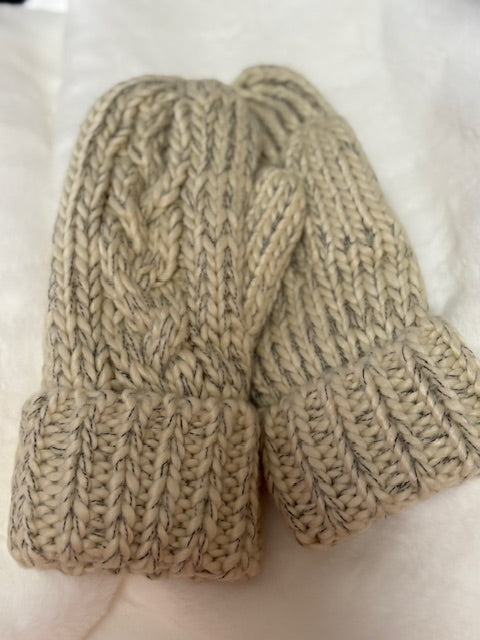 Cream Cable Knit Mittens – Fleece Lined