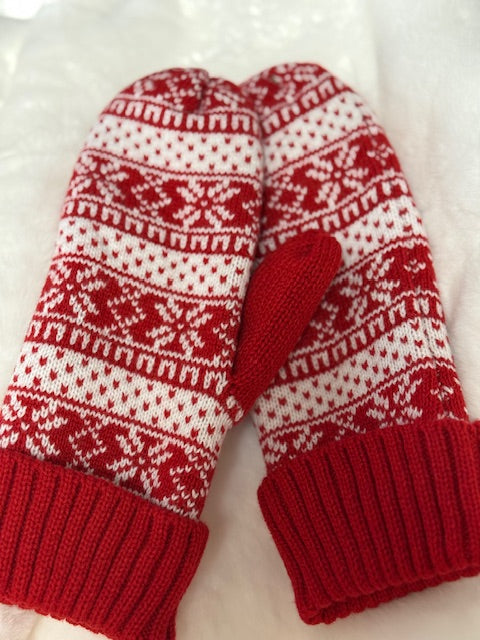 Red & White Winter Pattern Mittens