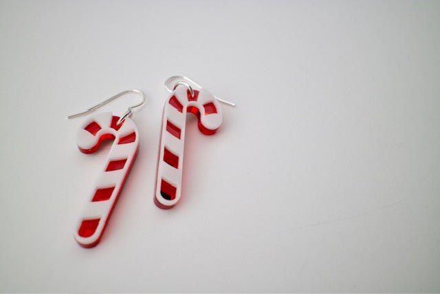 Candy Cane–Shaped Red & White Acrylic Earrings - Juli's Wearable Art