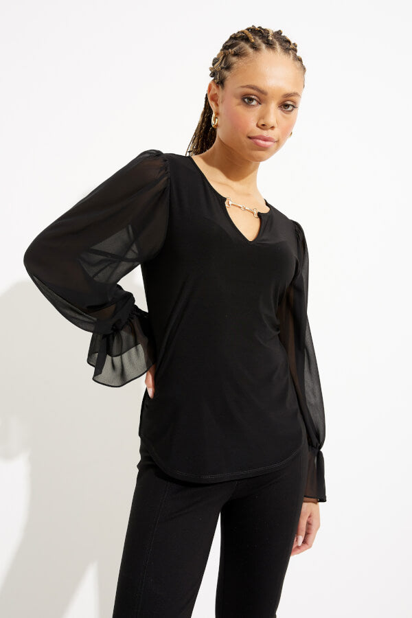 Like selling New Joseph Ribkoff Elegant Keyhole Top. Size 10