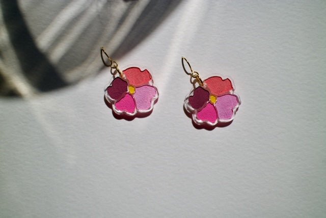 JWA Flower Acrylic Earrings - Juli's Wearable Art