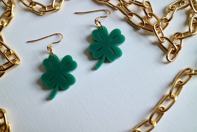 Medium Shamrock Earrings - Juli's Wearable Art