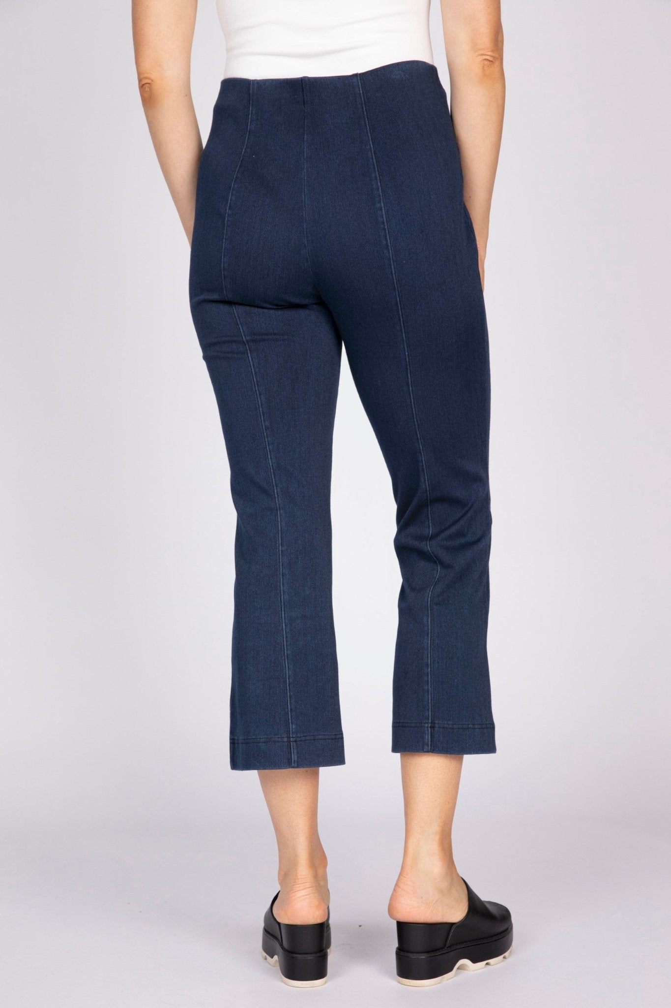 Olivia by Habitat Dreamweaver Capri Jean | Indigo Wash - Juli's Wearable Art