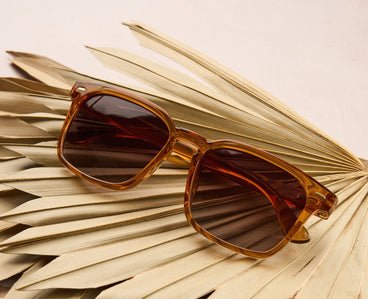 Peepers Tan Shasta Reader Sunglasses - Juli's Wearable Art