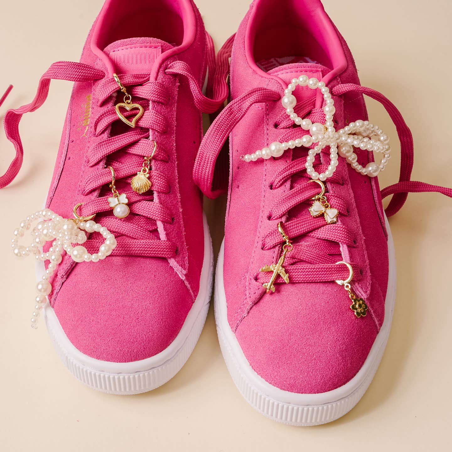 The Darling Effect Dazzle Shoe Charm Pack – Wanderlust | Travel, Pearl, Shell, Airplane & Heart Charms - Juli's Wearable Art