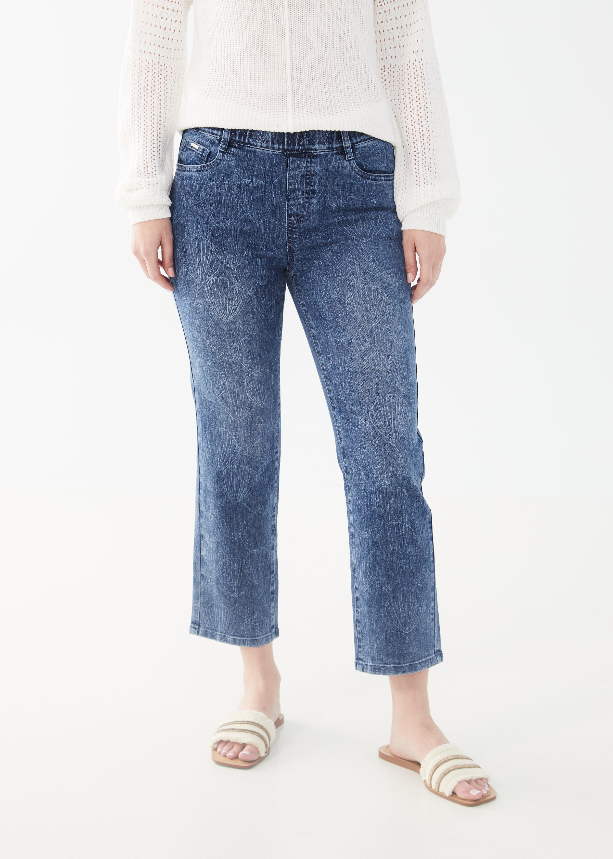 FDJ Printed Pull-on Straight Crop Denim with Shell Etching