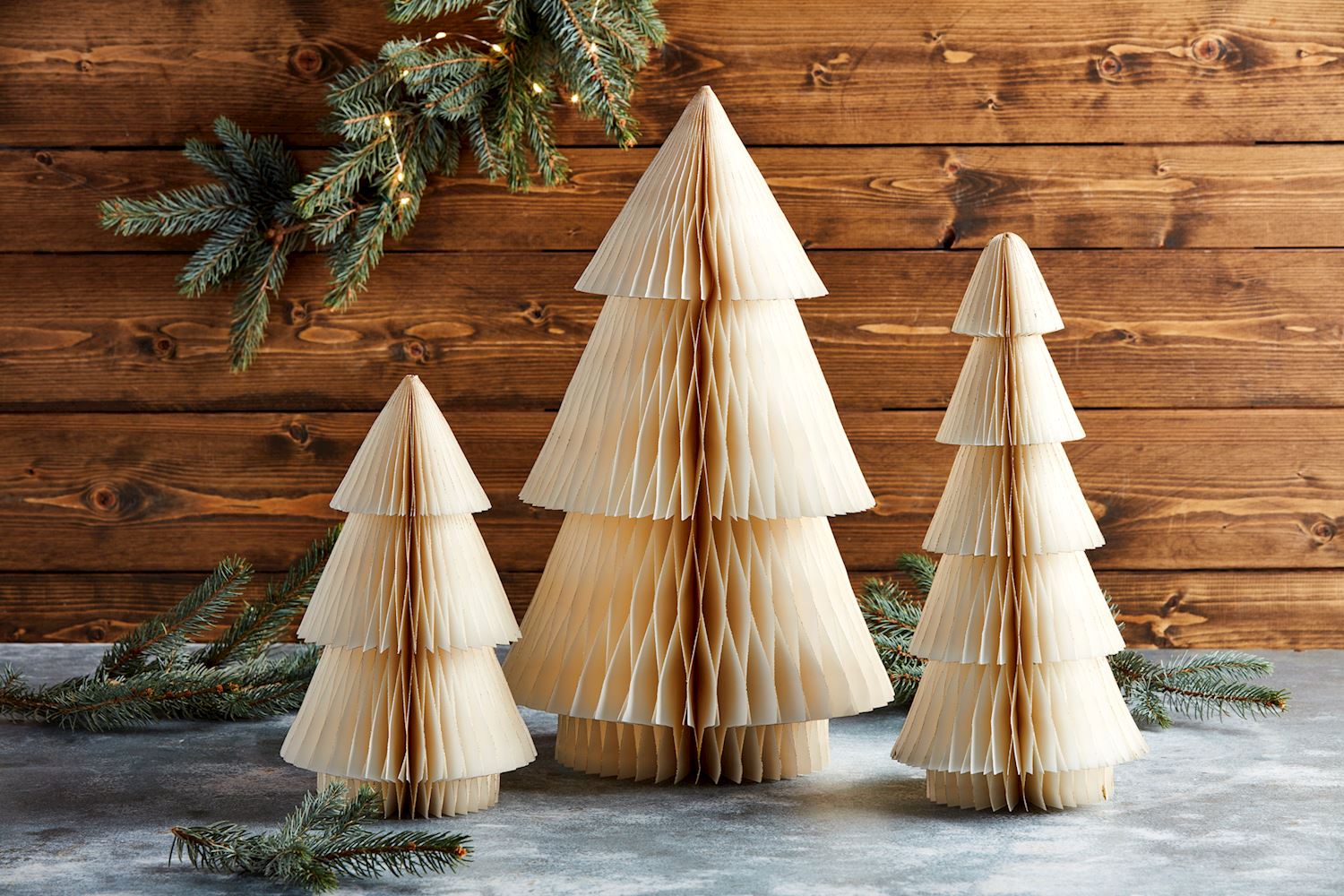 Mudpie White Paper Tree Sitters