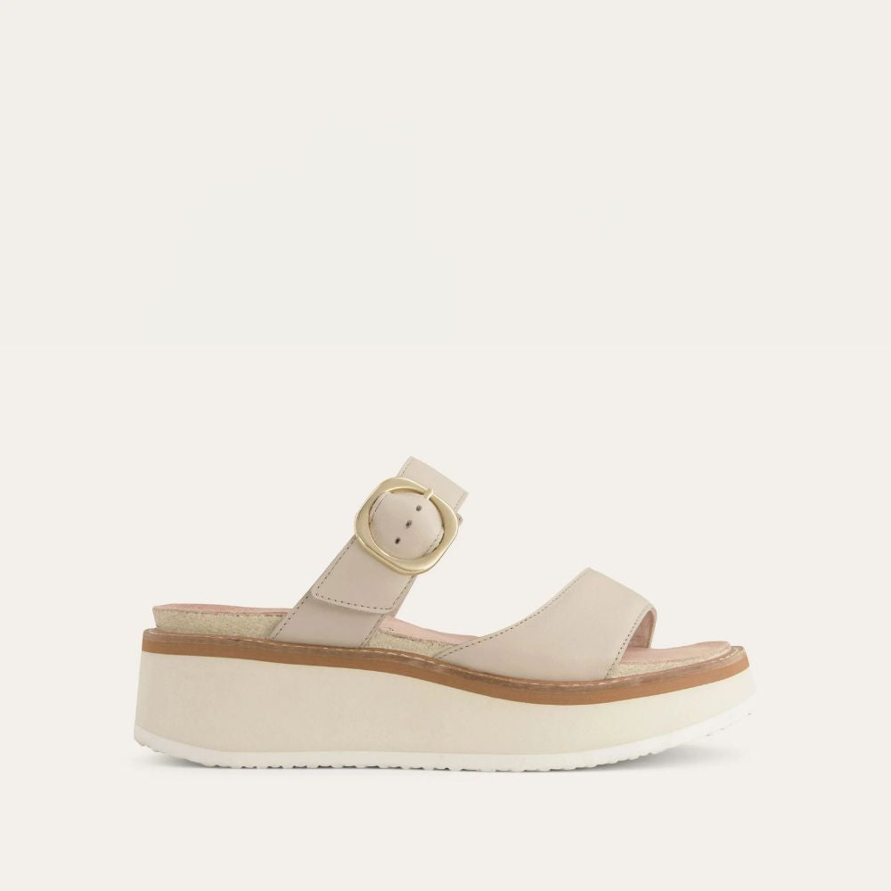NAOT Halvah Sandals | Ivory Soft Leather