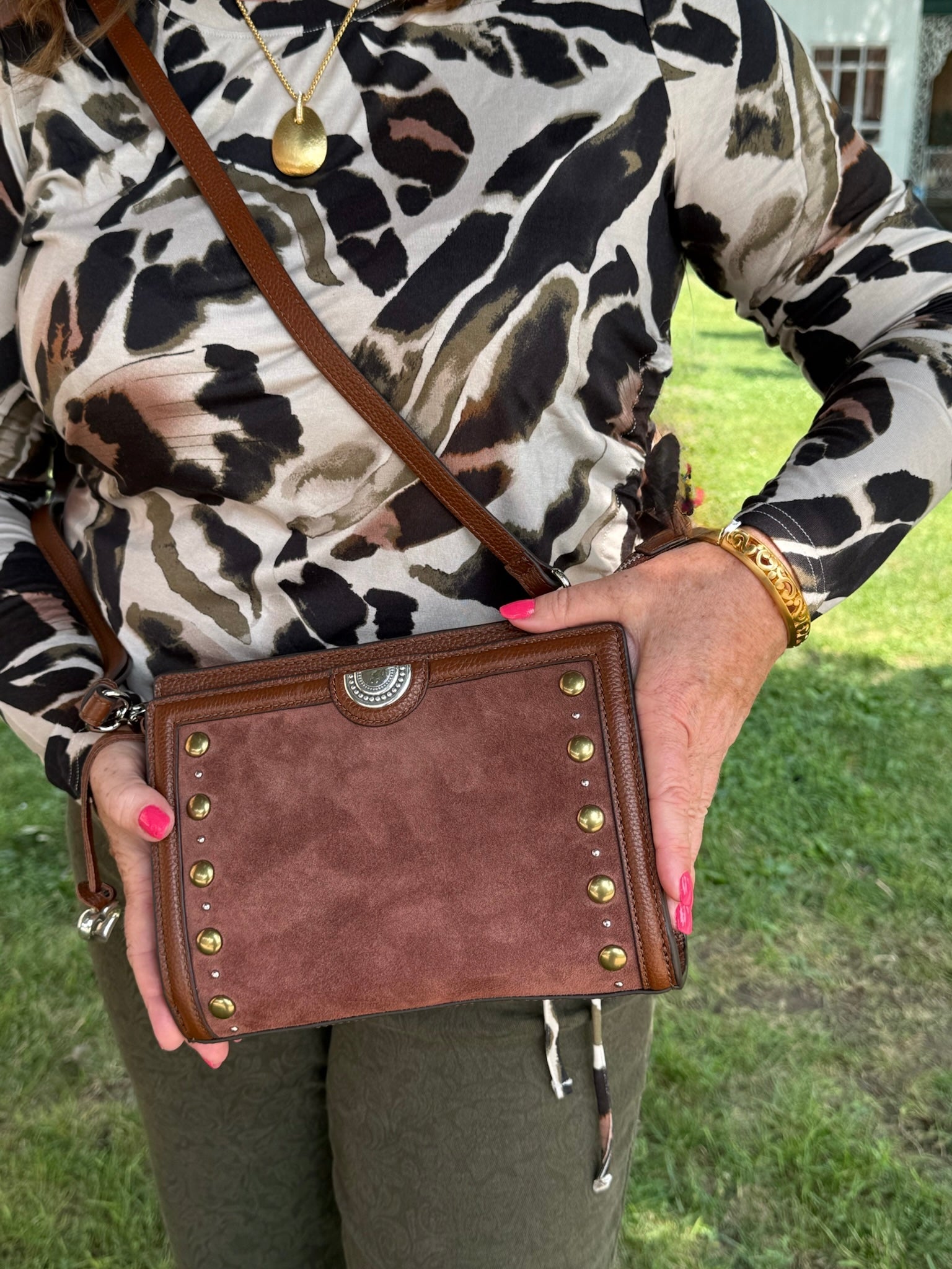Brighton Pretty Tough Fusion Findley Suede Organizer | Bourbon