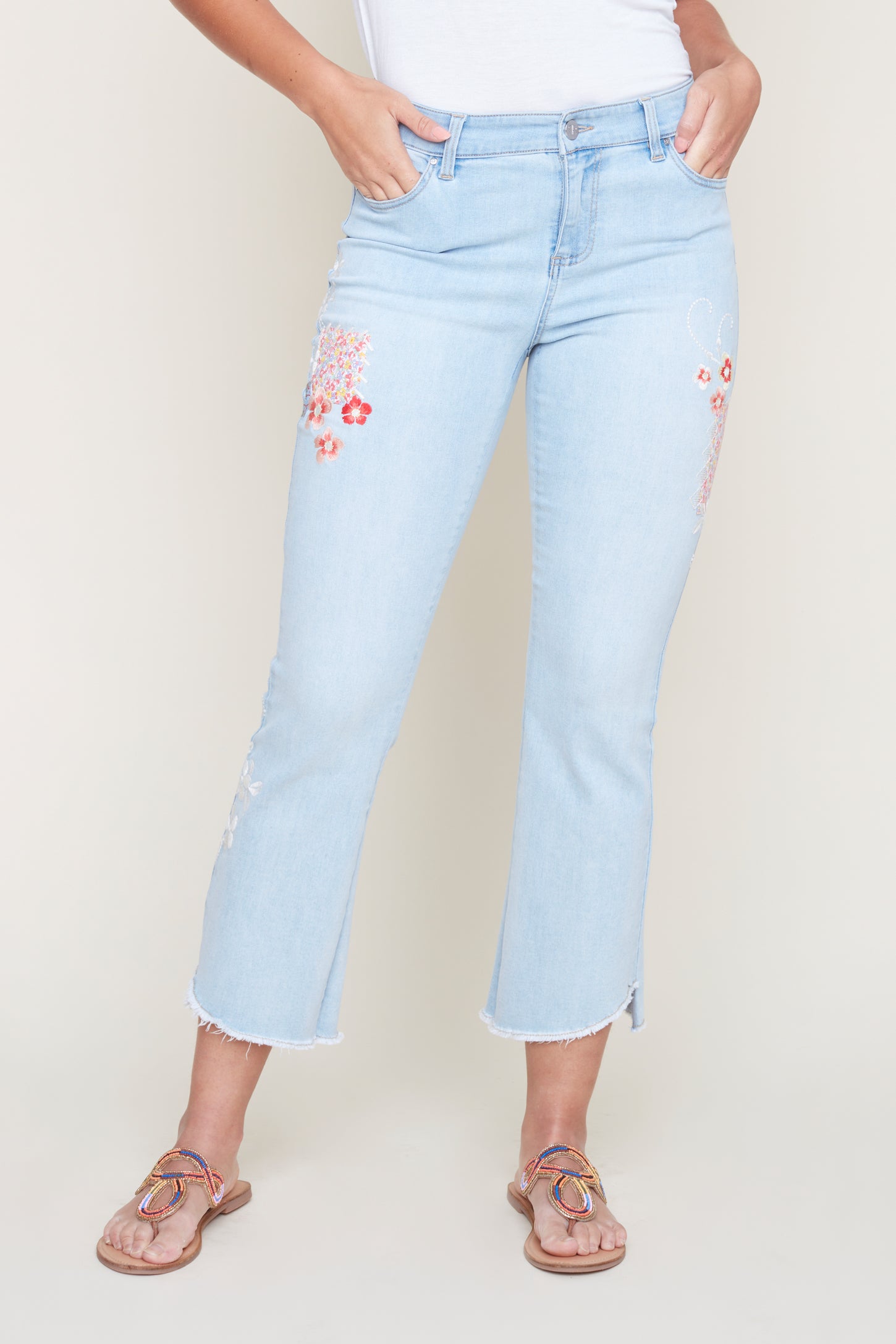 Renuar Embroidered Floral Cropped Flare Jeans