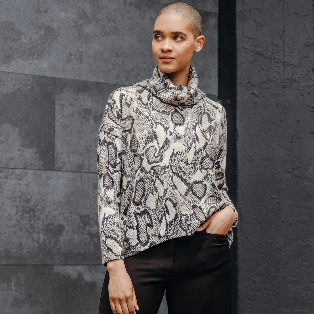 Clara Sunwoo Cozy Texture - Tipped Hem Sweater Top - Python Scale