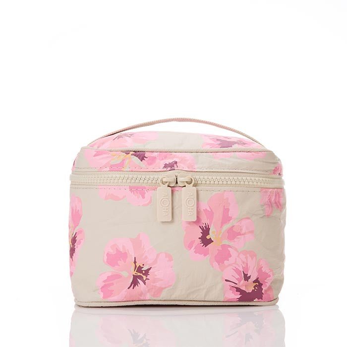 Aloha Flutter Cabin Crew Kit | Blush - Juli's Wearable Art