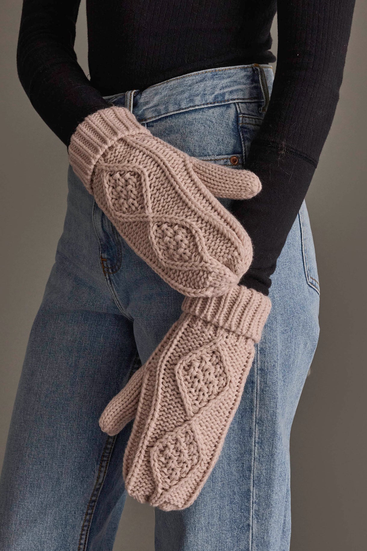 Cable Knit Fleece Lined Mittens | Light Pink - Juli's Wearable Art