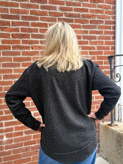 Christmas Goldendoodle Sweatshirt - Juli's Wearable Art