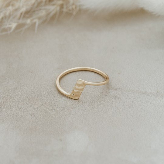 Connected RIngs - Juli's Wearable Art