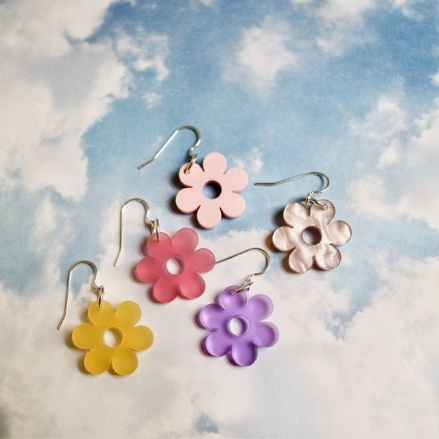 Dainty Spring Flower Earrings - Juli's Wearable Art