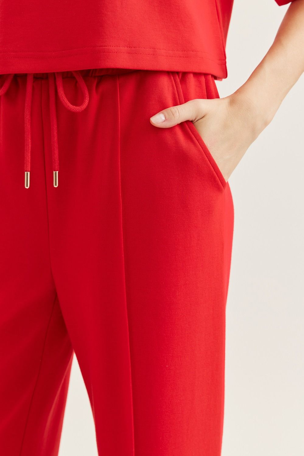 The Everyday Statement Pant