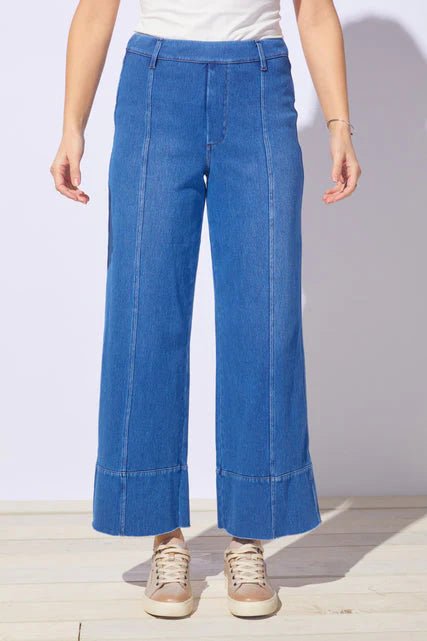 Escape by Habitat Comfort Knit Denim Relaxed Leg Jeans | Mid Wash
