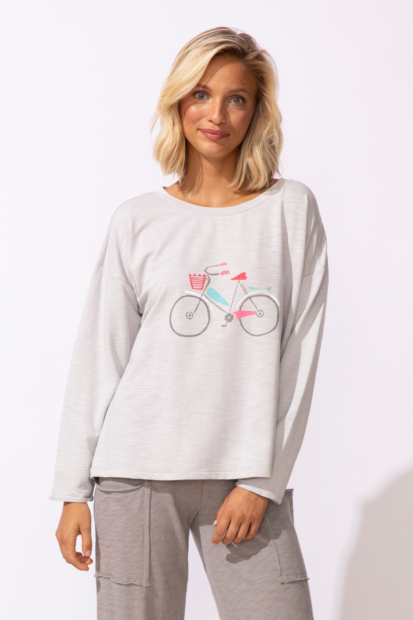 Escape by Habitat Destination Terry Bicycle Pullover