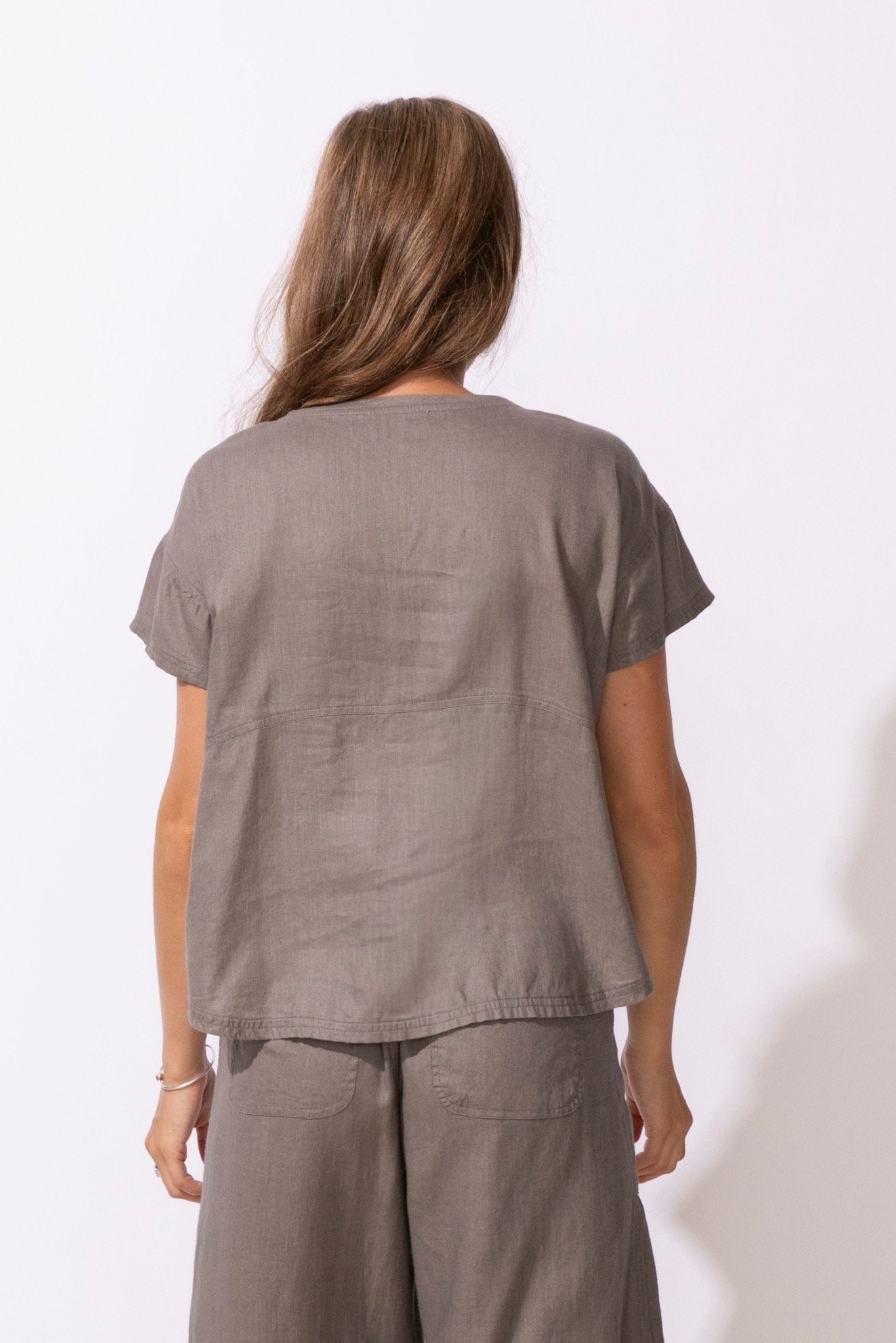 Escape by Habitat Lake Linen Islandscape Pullover | Fog