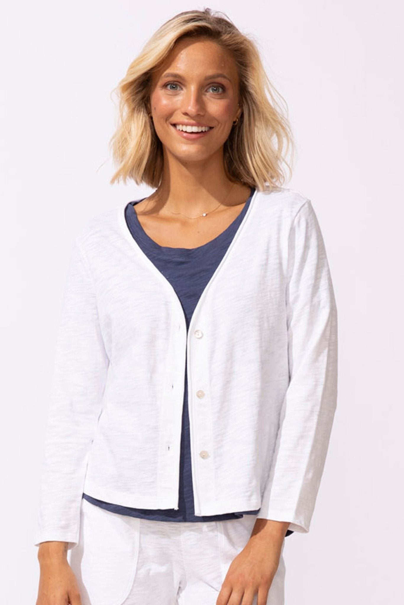 Escape by Habitat Textured Peruvian Cotton Chill Jacket | White