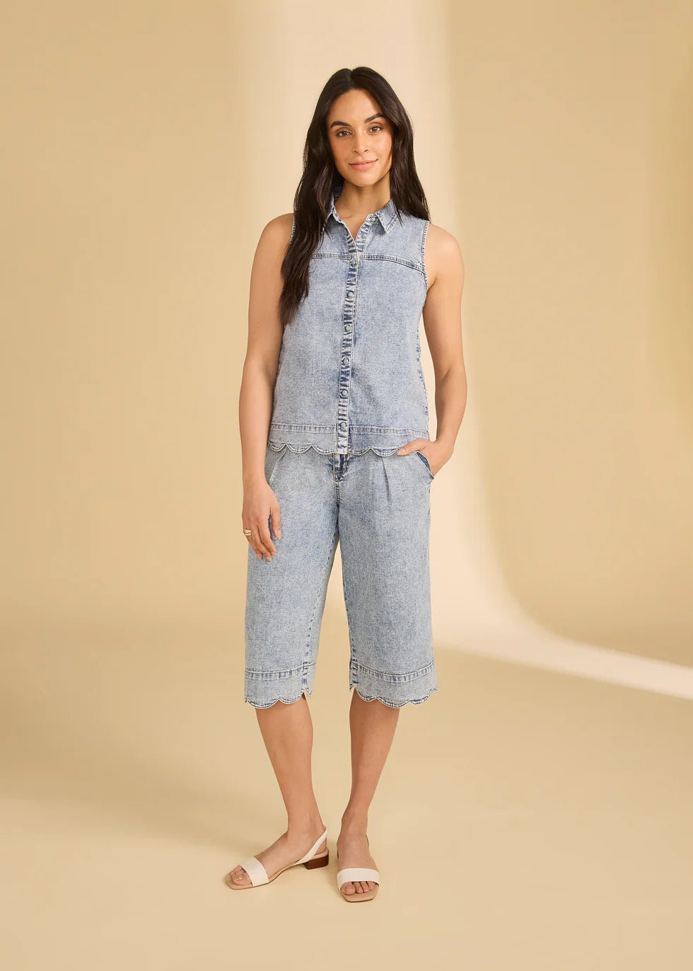 FDJ Olivia Wide Gaucho Denim | Pale Wash - Juli's Wearable Art