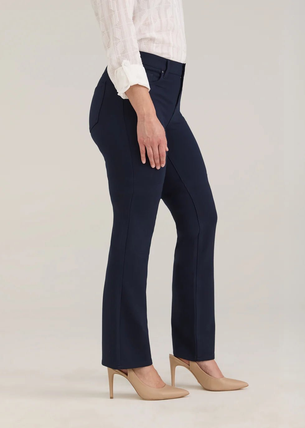 FDJ Petite | Ponte Suzanne Straight Leg Pant | Navy