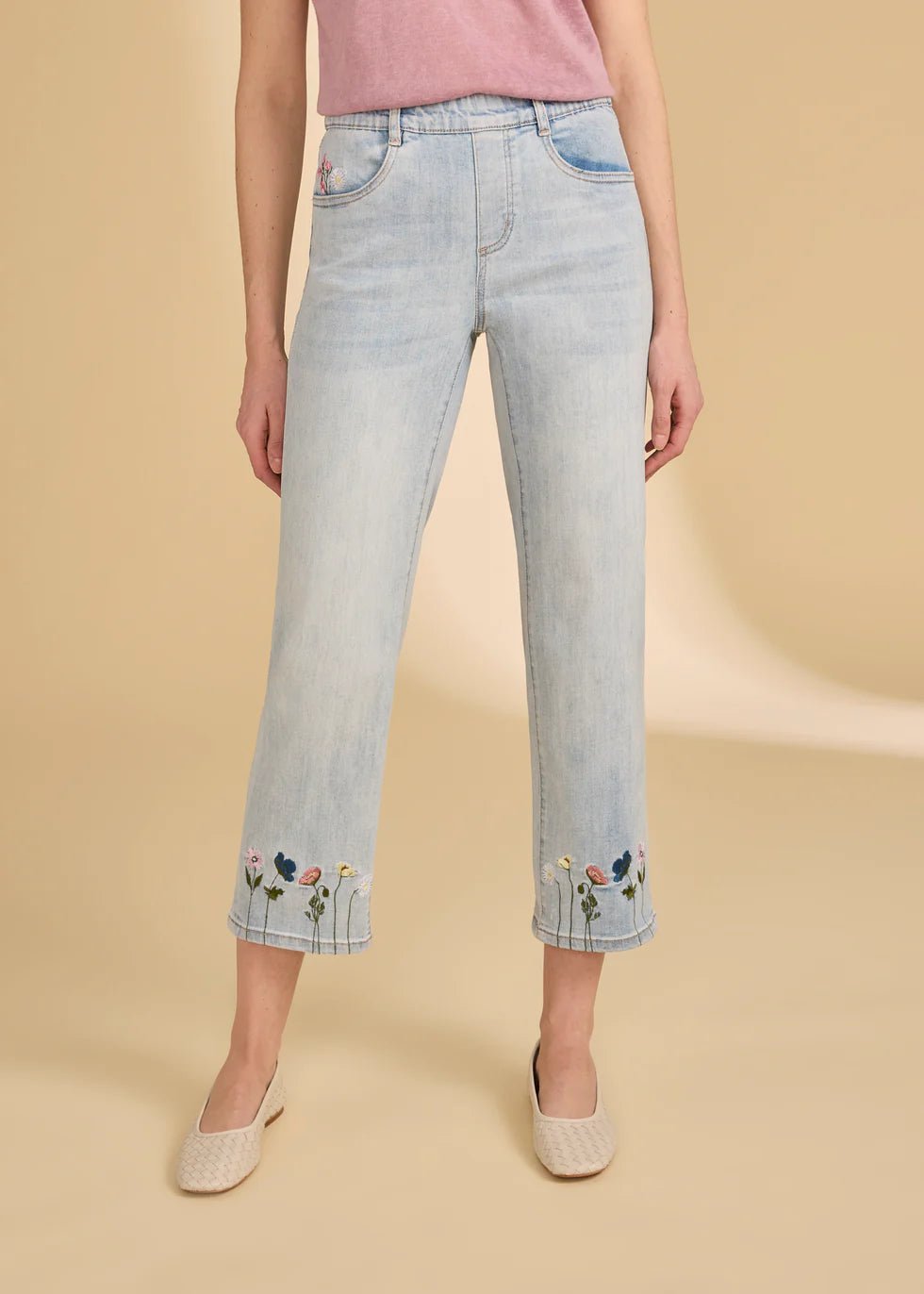 FDJ Pull - On Straight Crop Jeans | Light Wash - Juli's Wearable Art