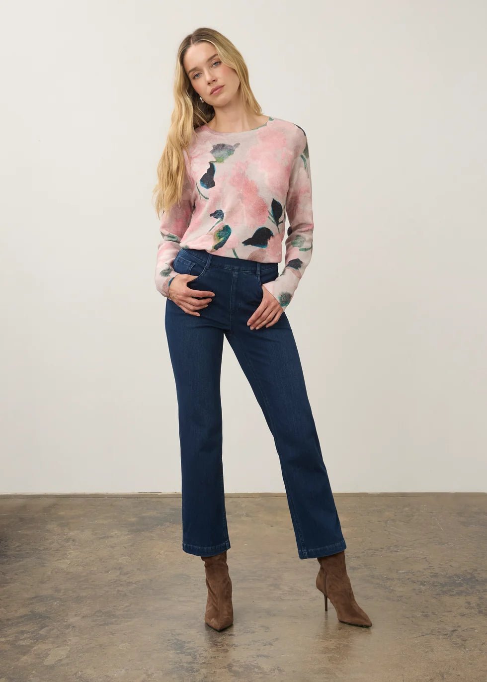 FDJ Pull-On Straight Leg Denim | Dark Wash