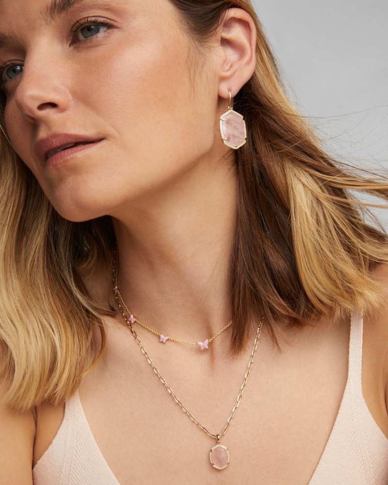 Kendra Scott Daphne Gold Pavé Frame Short Pendant Necklace in Rose Quartz - Juli's Wearable Art