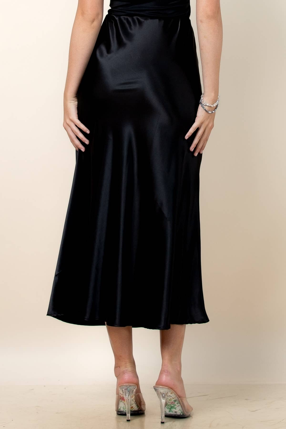 Lidia Solid Satin A-Line Midi Skirt – Black