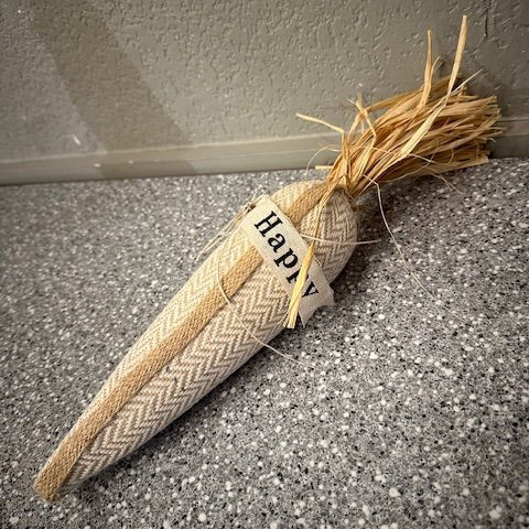 Mudpie Burlap Carrots - Juli's Wearable Art