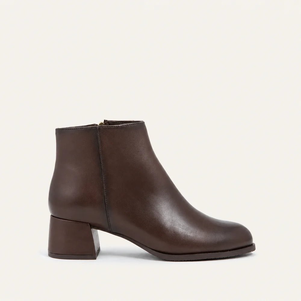 NAOT Ballad | Chocolate Leather with Brushing - Juli's Wearable Art
