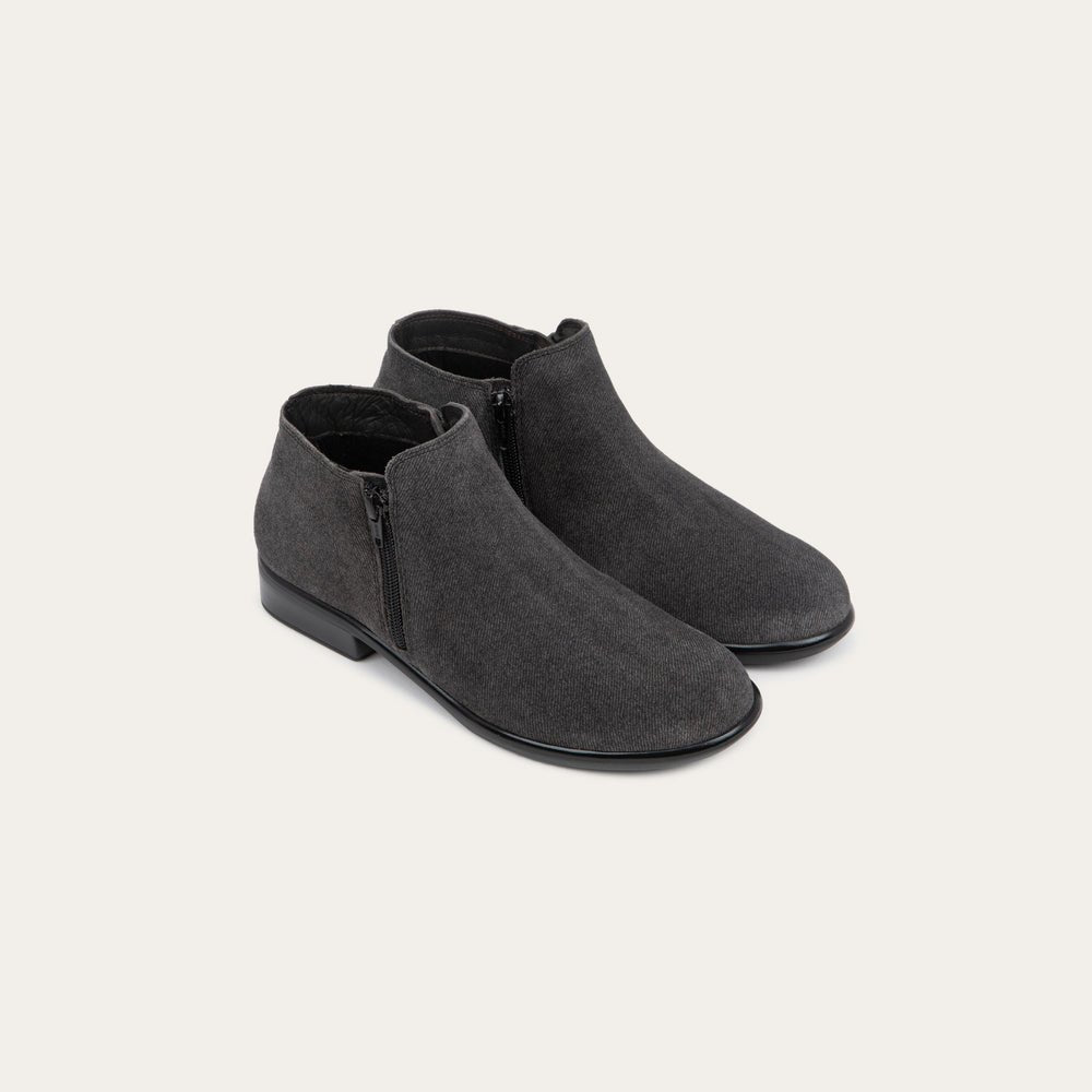 NAOT Helm | Black Embossed Suede