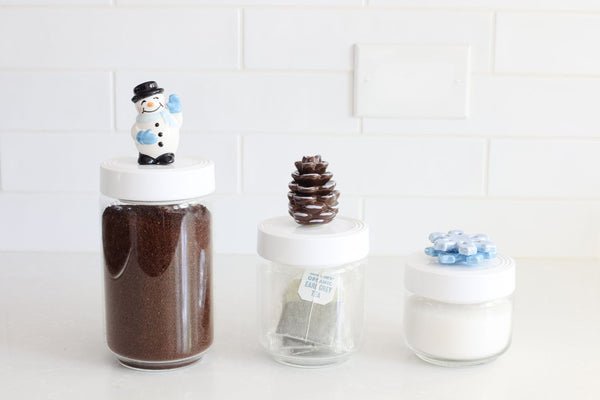 Nora Fleming "Pretty Pinecone" Mini