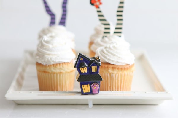 Nora Fleming "Spooky Spaces" Haunted House Mini