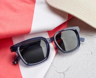 Peepers Ace Sunglasses | Blue - Juli's Wearable Art