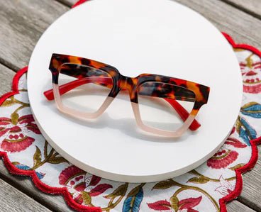 Peepers Blue Light Readers | Take a Bow | Tortoise + Blush - Juli's Wearable Art