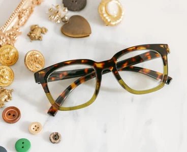 Peepers Blue Light Readers | To The Max | Tortoise + Green