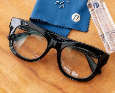 Peepers Center Stage Blue Light Readers - Juli's Wearable Art