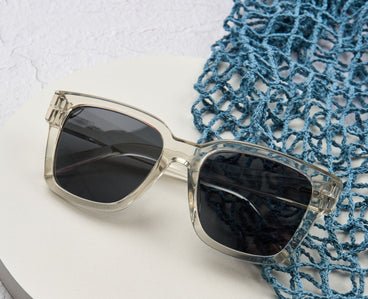 Peepers Gray Paloma Reader Sunglasses - Juli's Wearable Art