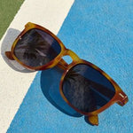 Peepers Polarized Sunglasses | Palmer | Amber Tortoise - Juli's Wearable Art
