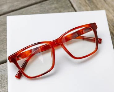 Peepers Tavern Blue Light Readers | Blonde Tortoise - Juli's Wearable Art