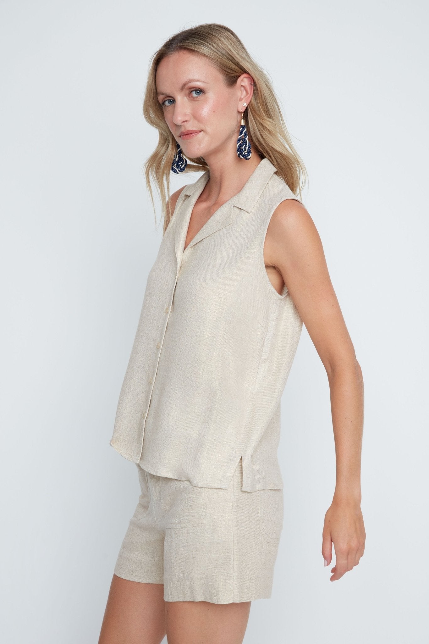 Renuar Foiled Linen Blend Sleeveless Top | Gold - Juli's Wearable Art