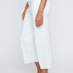 Renuar Layla Fit Cropped Straight Leg Pants | White - Juli's Wearable Art