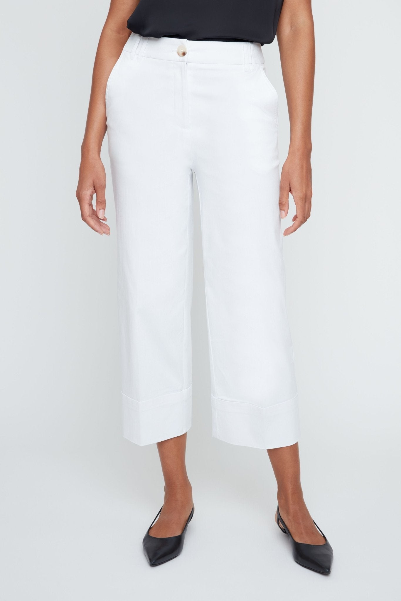 Renuar Layla Fit Cropped Straight Leg Pants | White