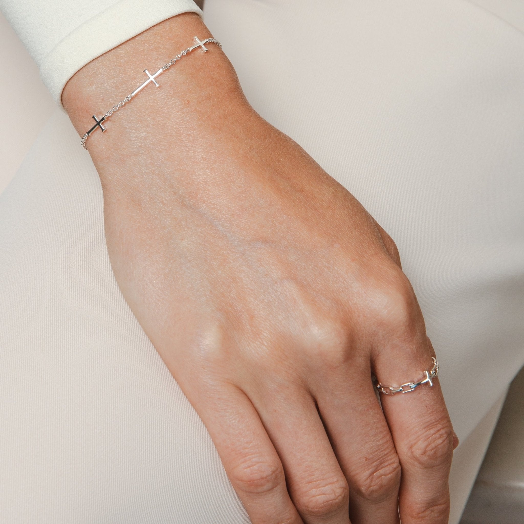 Rizen Calvary Cross Bracelet | Sterling Silver - Juli's Wearable Art