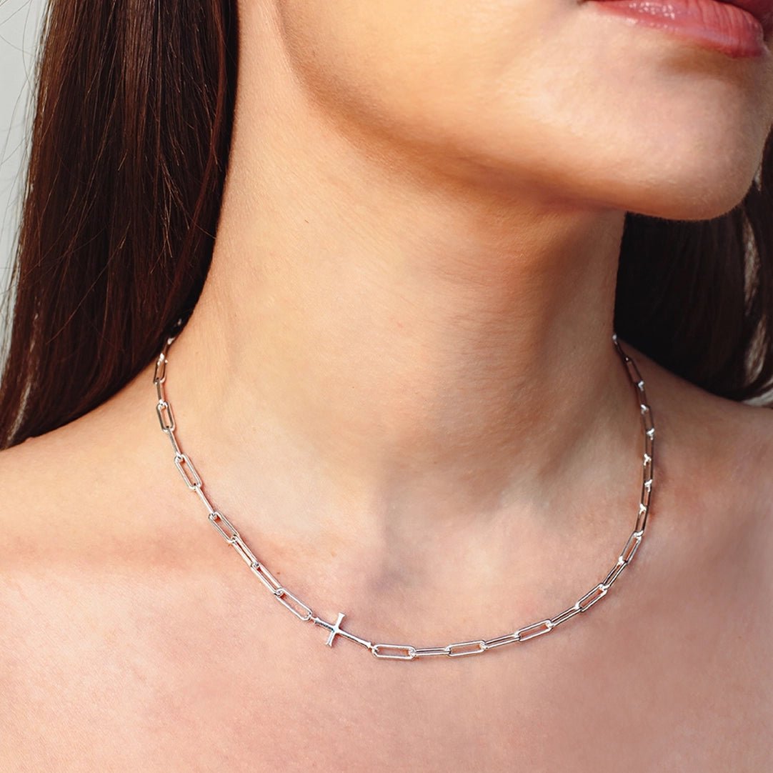 Rizen Chain Breaker Cross Necklace | Silver