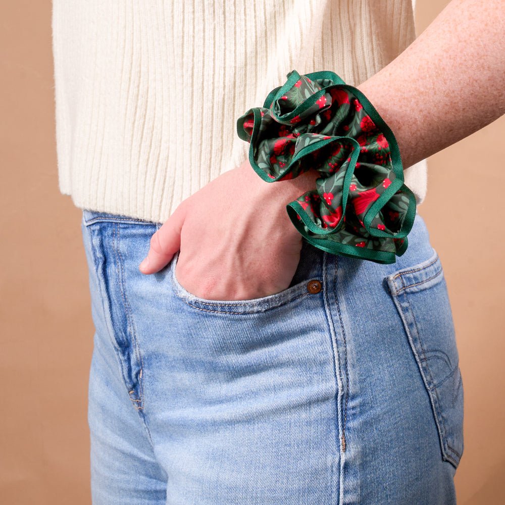 Ruffle Up Scrunchie | A Merry Moment - Juli's Wearable Art